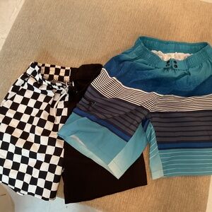 CLOTHING $5 men swim shorts medium